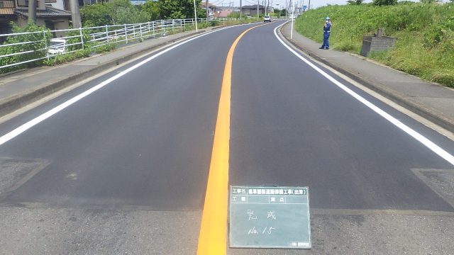 2022年度　県単舗装道路修繕工事(出津)